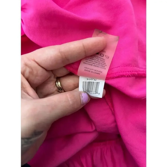 Vince Camuto Pink Sleeveless Blouse - Picture 6 of 6